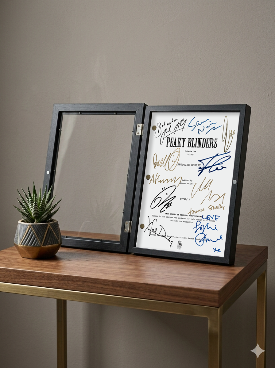 Peaky Blinders Signed Pilot TV Script with Cillian Murphy Autograph