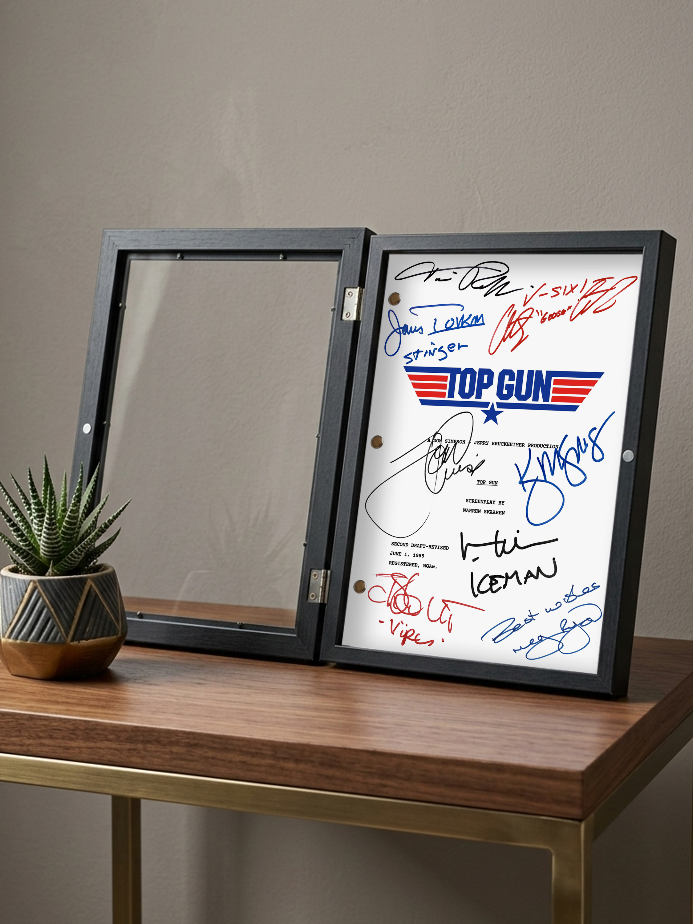 TOP GUN Signed Movie Script, Framed 1986 Full Screenplay Reproduction