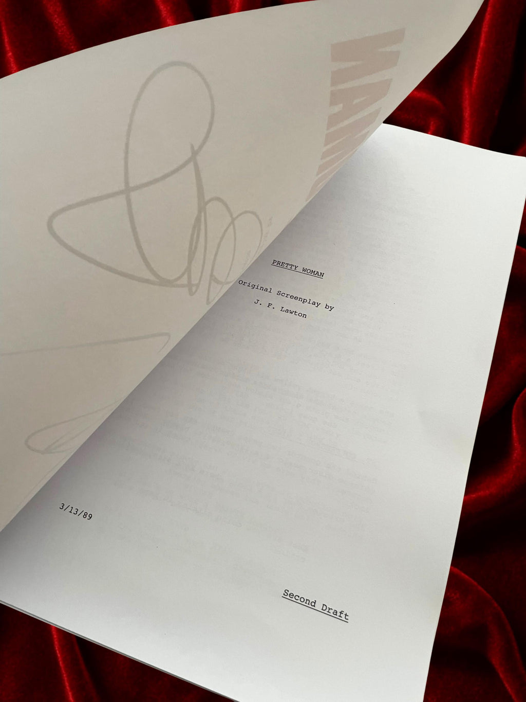 Inside title page of a screenplay script from the movie film Pretty Woman featuring Richard Gere and Julia Roberts autographs