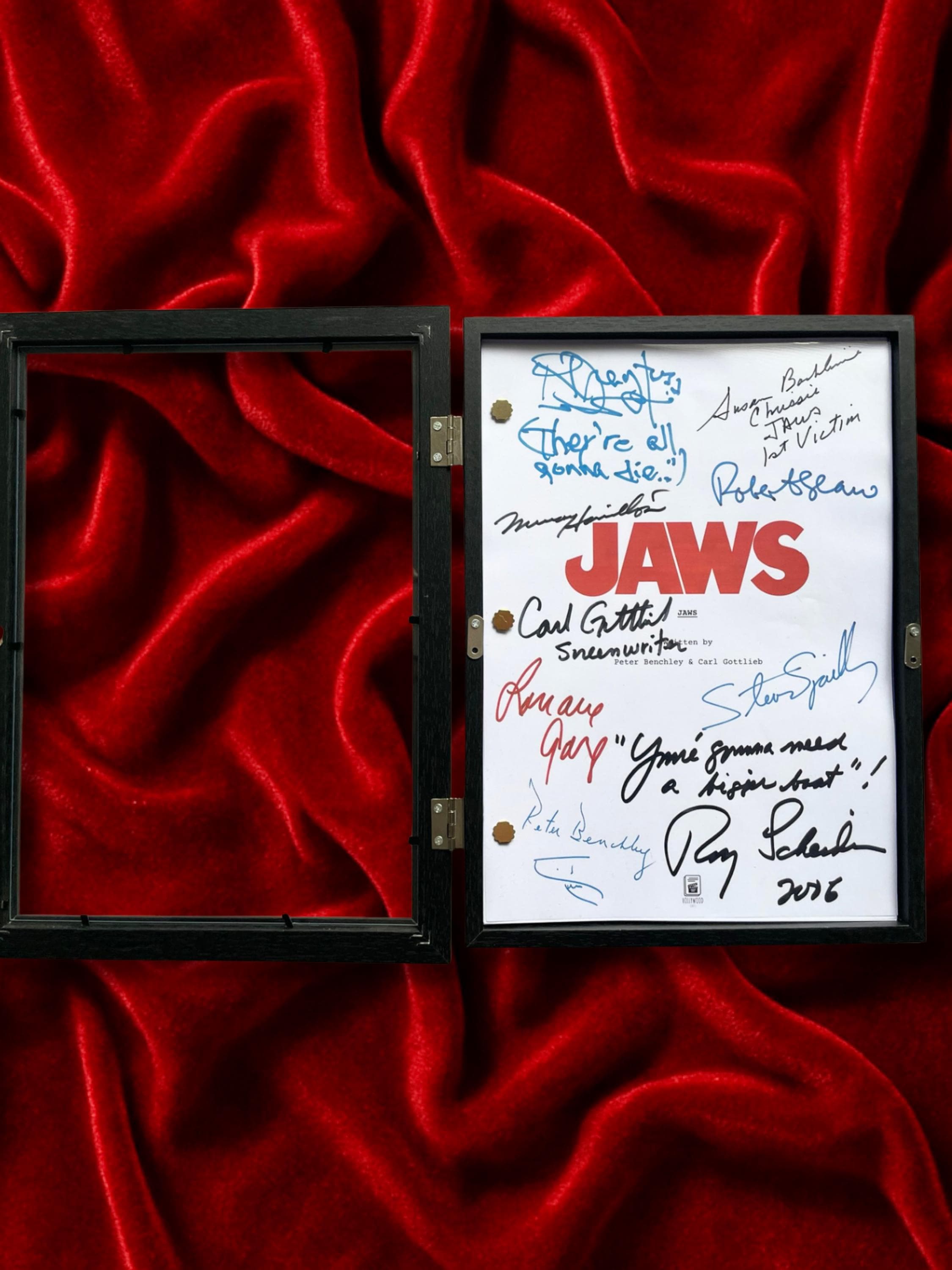JAWS Signed Movie Script Memorabilia with Roy Scheider, Robert Shaw, Richard Dreyfuss, Steven Speilberg & Cast Autographs