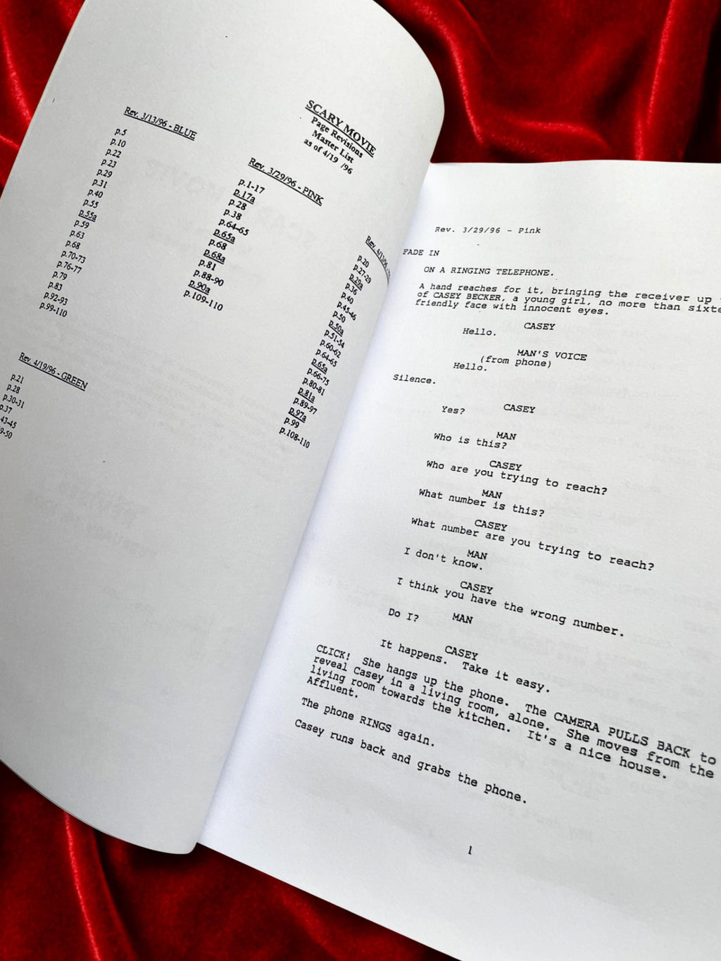 SCREAM, Signed Movie Script, Full Screenplay Reproduction + Cast Autographs, Scream Merch