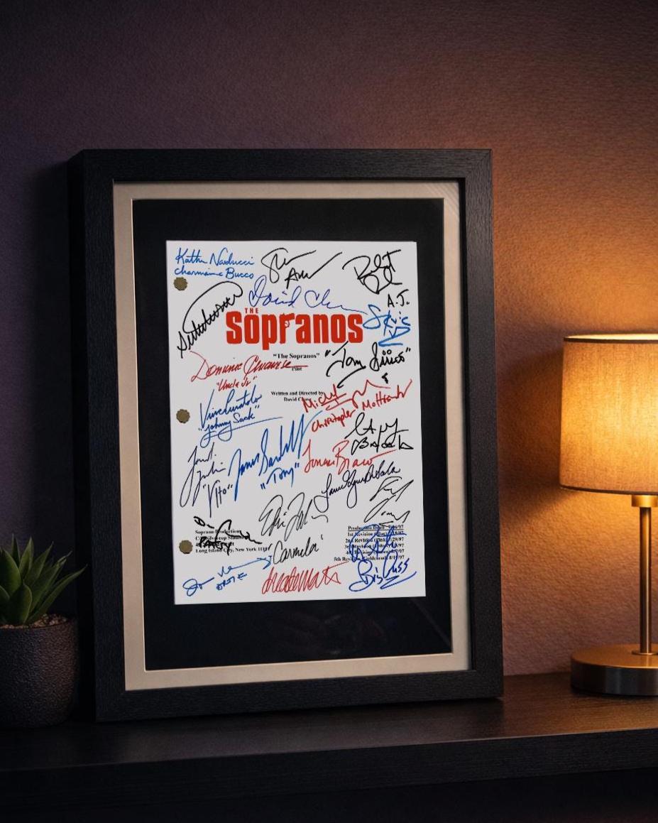 The Sopranos Signed TV Pilot Script, Full Screenplay Framed Reproduction + Cast Autographs, Movie Props